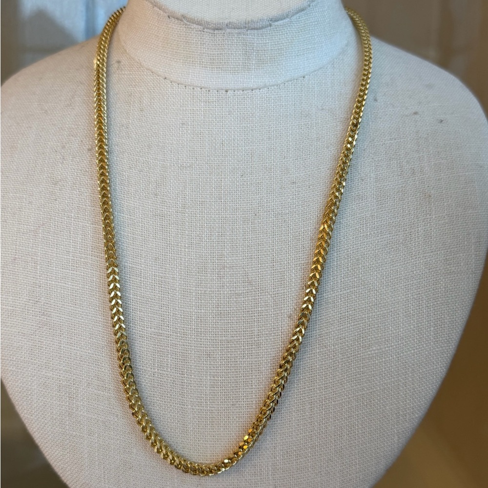 14 karat gold Cuban boxed chain - Picture 4 of 8